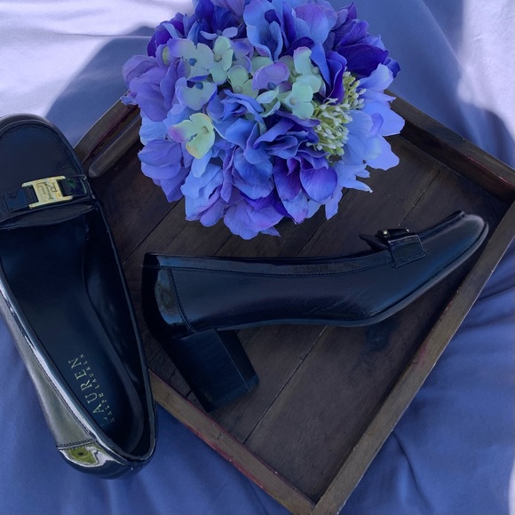 LAUREN Ralph Lauren Tatum Size 8 - Picture 3 of 9